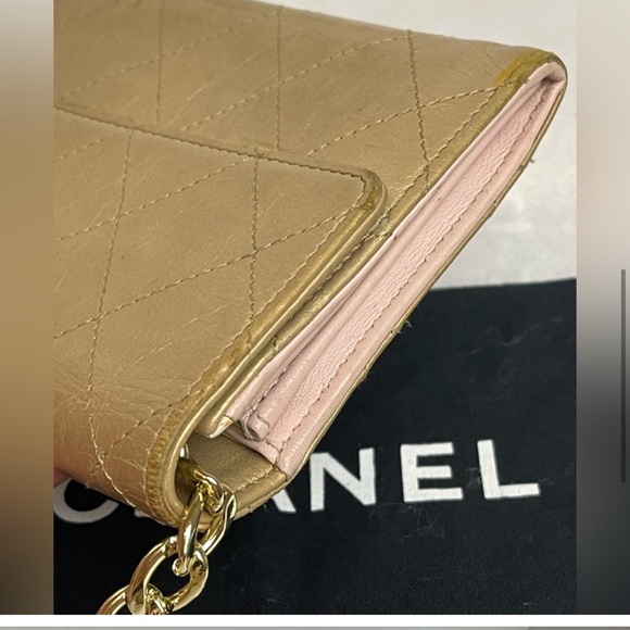 CHANEL Vintage Calf Skin Diamond Stitch CC Logo Long Flap Wallet On A Chain - Picture 7 of 14